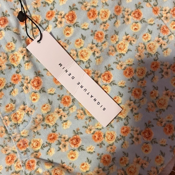 Zara 90s Floral Denim‎ Short Size 0 NWT 🌺 - Picture 4 of 6